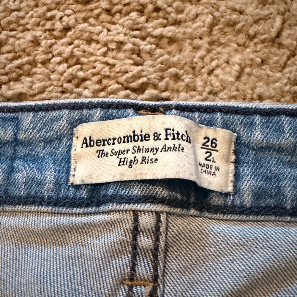 Abercrombie Super Skinny High Rise Ankle Jean